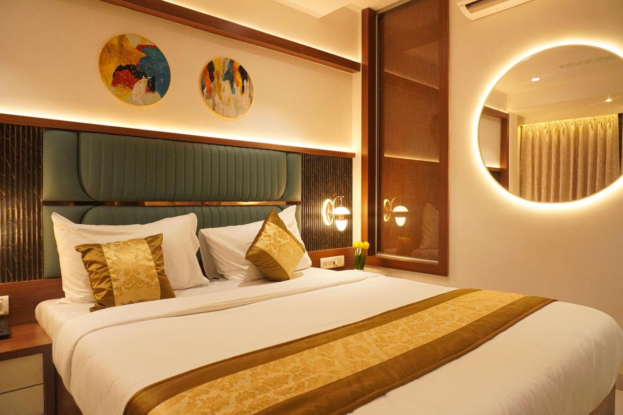 Hotel Spencer-Нави Мумбаи Экстерьер фото